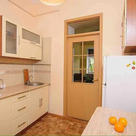 1 Кім Квартира Біля Жд Я Вокзалу Lviv Exterior photo